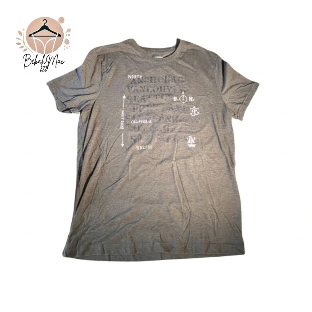 Banana Republic Graphic T-Shirt, Large, Men’s, 28” Length, 20” Width